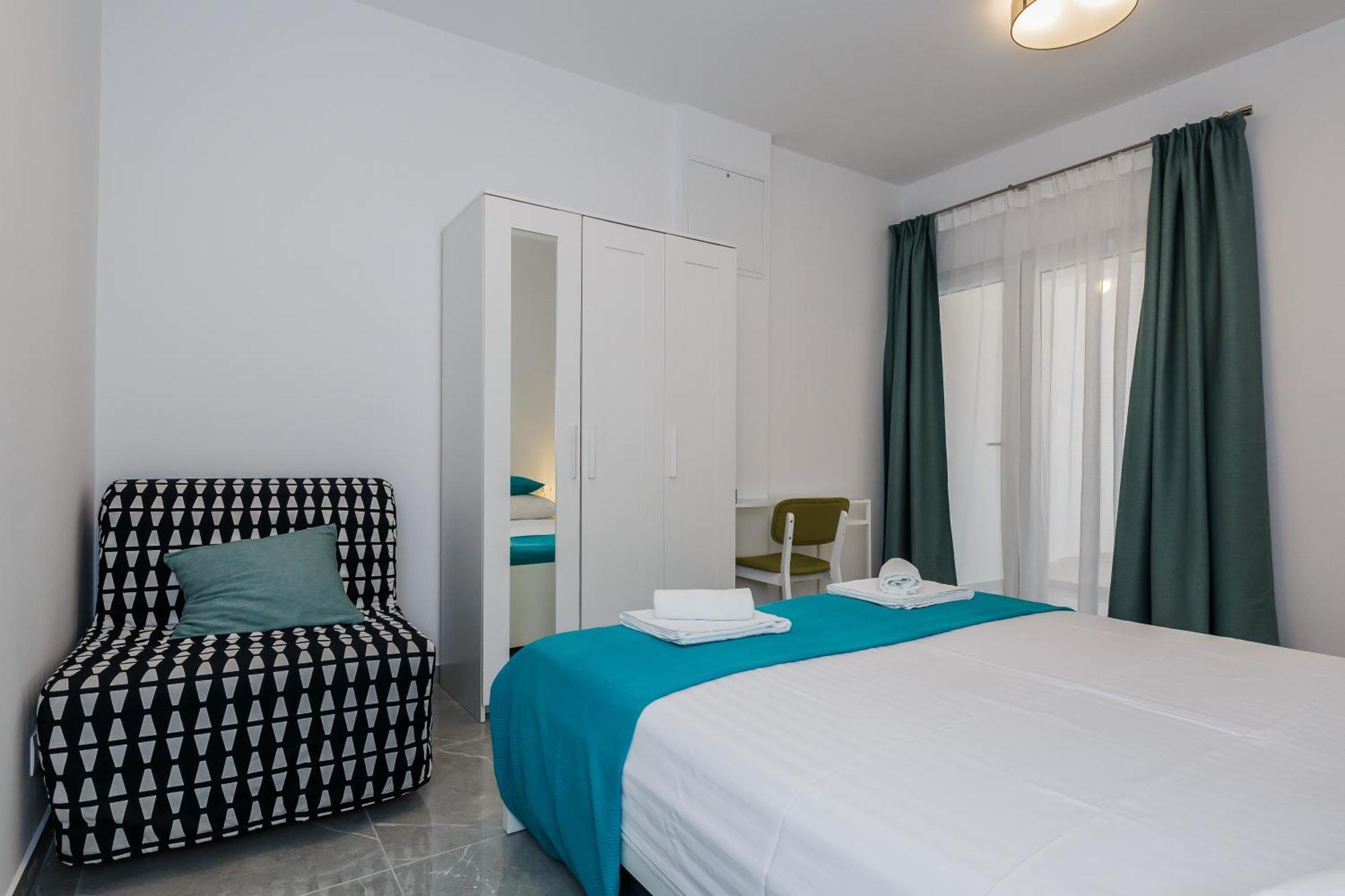 Apartmani Ujakovic Kastela Luaran gambar