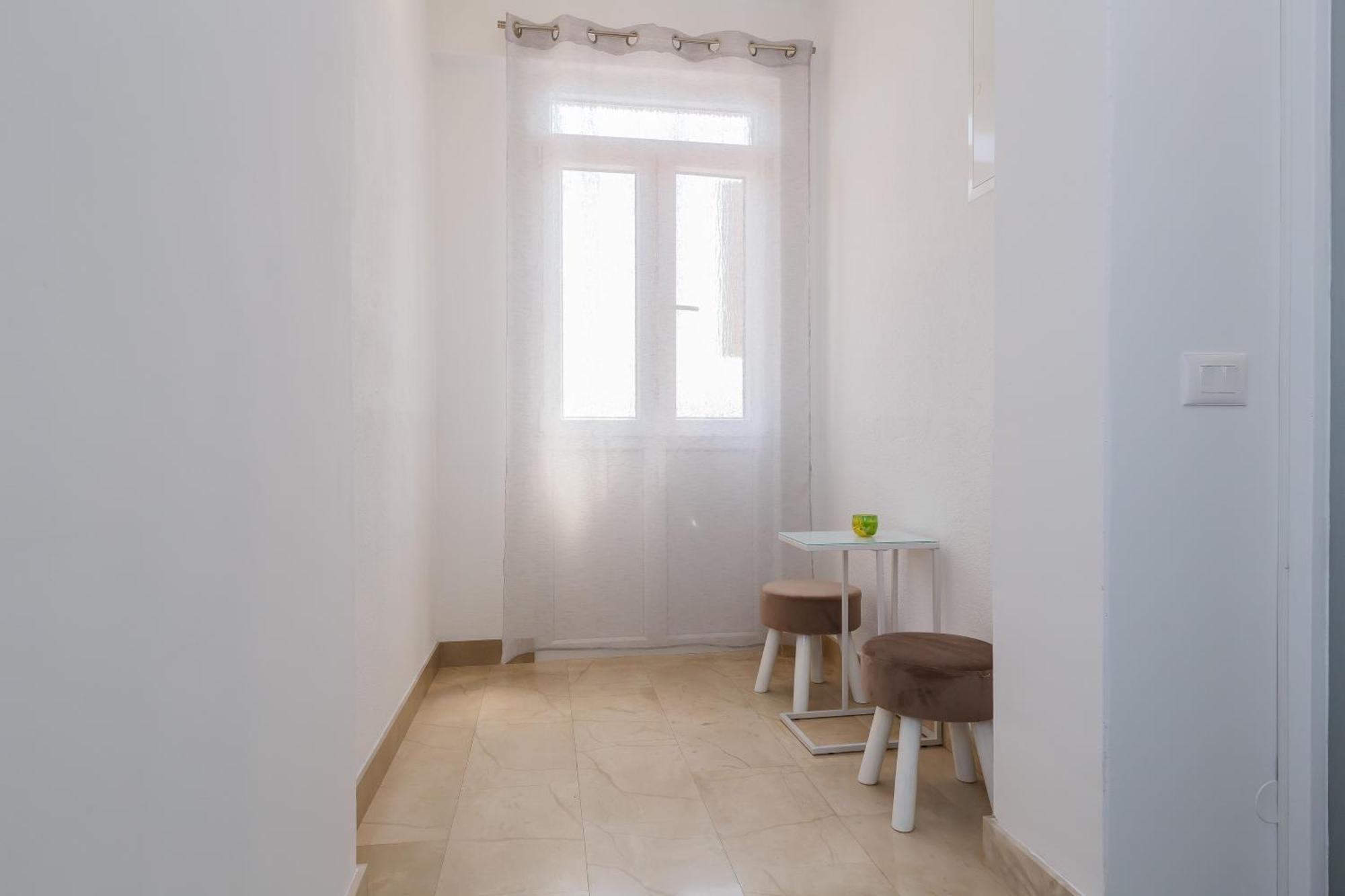Apartmani Ujakovic Kastela Luaran gambar