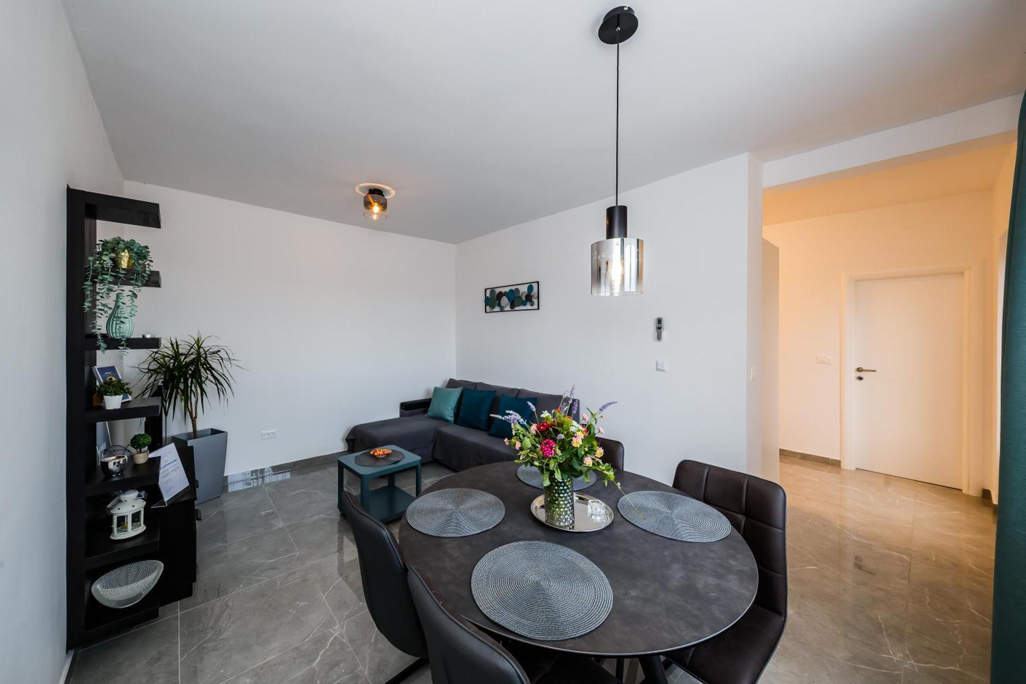 Apartmani Ujakovic Kastela Luaran gambar