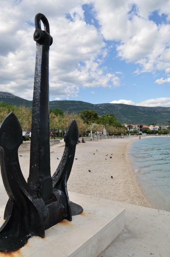 Apartmani Ujakovic Kastela Luaran gambar